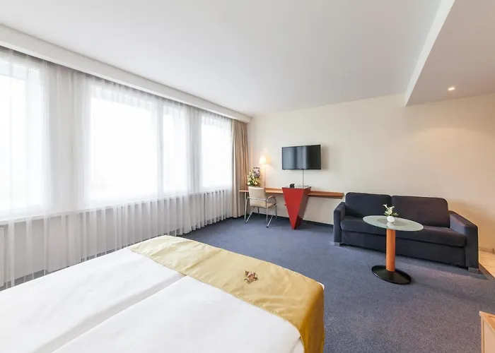 Hotel Novum Ambassador 3*