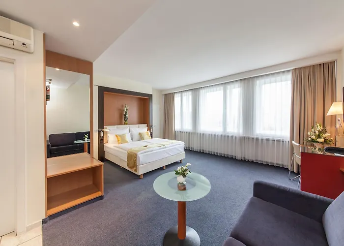 Novum Ambassador Hotel