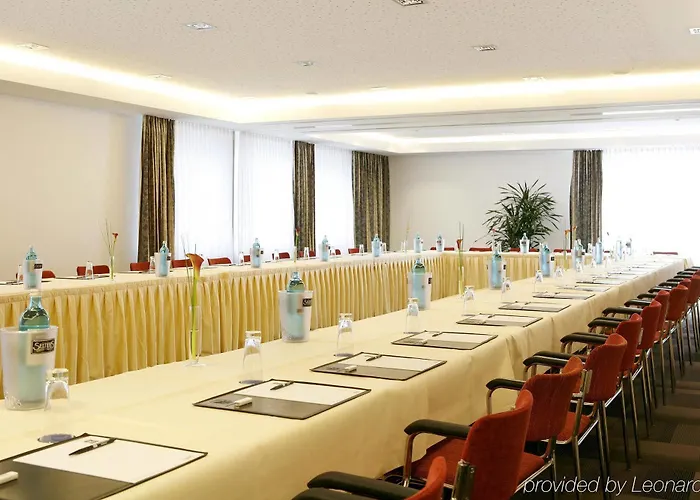 Hotel Novum Ambassador 3*
