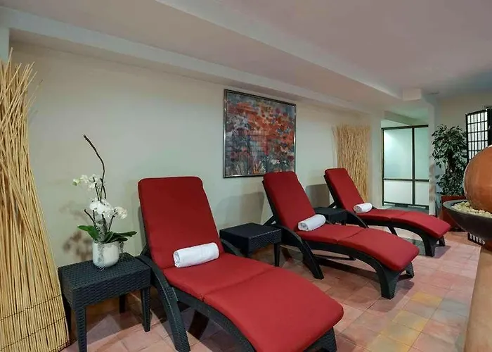 Novum Ambassador Hotel